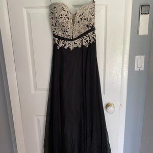 Black and white beaded lace Prom Dress